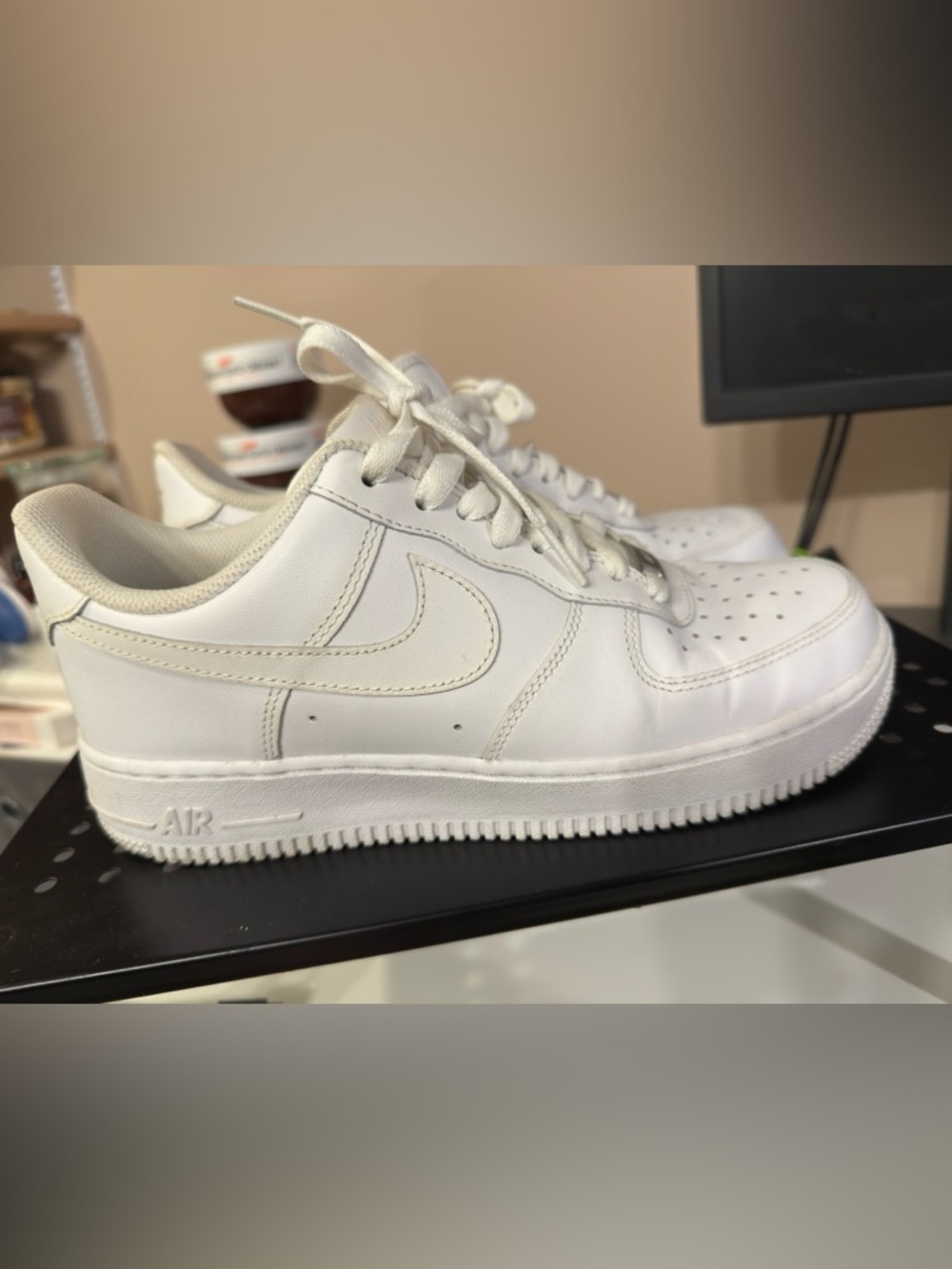 Nike White Air Force 1